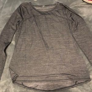 Lululemon top
